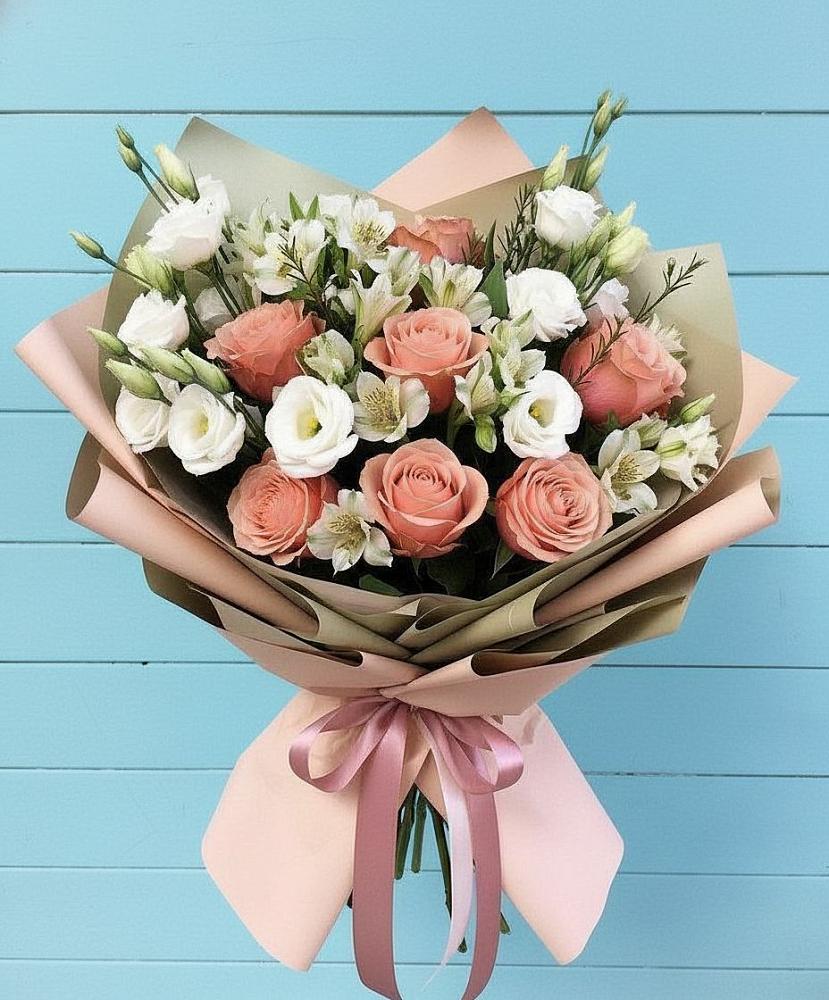 Букет олимп в Мишкино Республика Башкортостан Букет цветов из: Розы, Альстромерии и Лизиантусы в Мишкино Республика Башкортостан