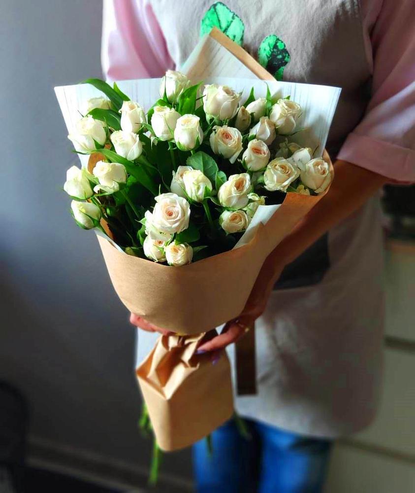 Букет хорошее настроение в Мишкино Республика Башкортостан Букет цветов из: Розы в Мишкино Республика Башкортостан
