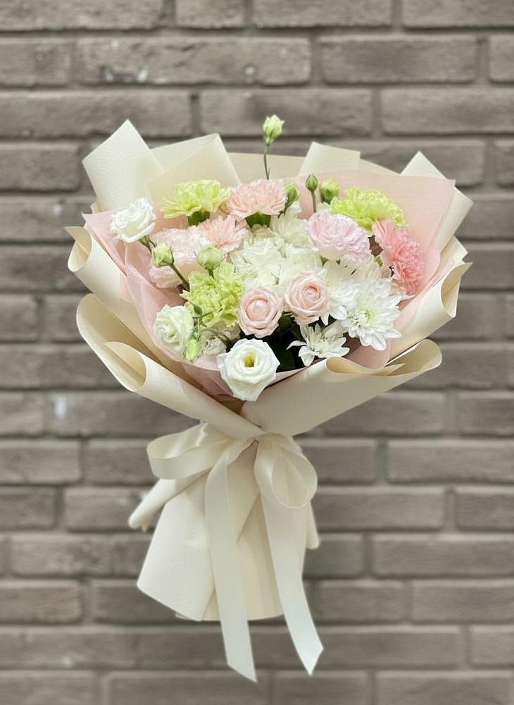 Букет Трепет мечты в Мишкино Республика Башкортостан Букет цветов из: Гвоздики, Розы, Лизиантусы и Хризантемы в Мишкино Республика Башкортостан